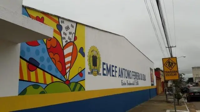 Escola  Municipal Antônio Ferreira retorna na quinta-feira após danos causados por redemoinho que atingiu parte de sua estrutura