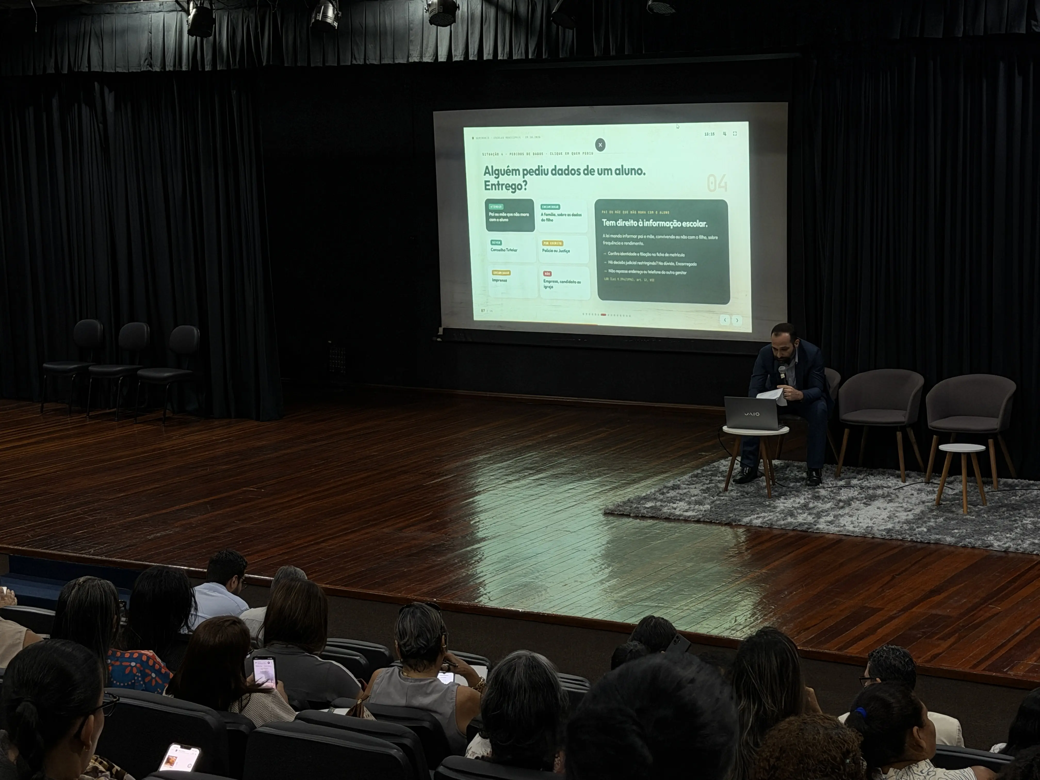 Seminário da Prefeitura orienta gestores escolares sobre proteção de dados de estudantes