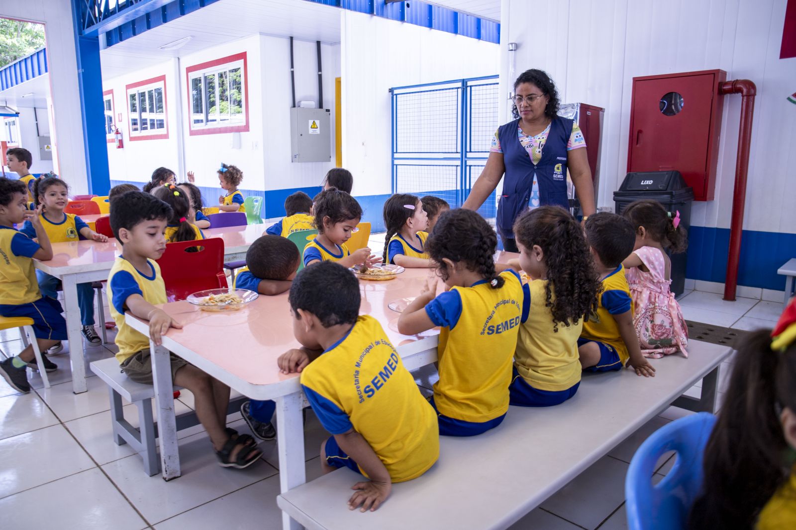 É destaque também a qualidade garantida na merenda escolar