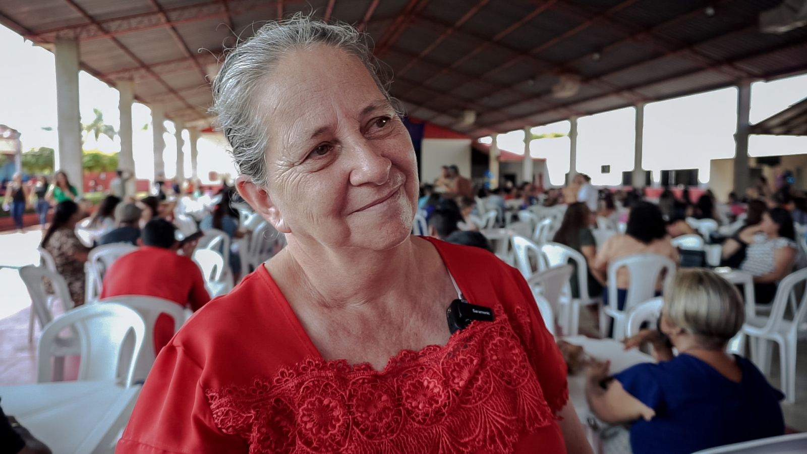 Sônia é merendeira e diz que é gratificante cozinhar para as crianças