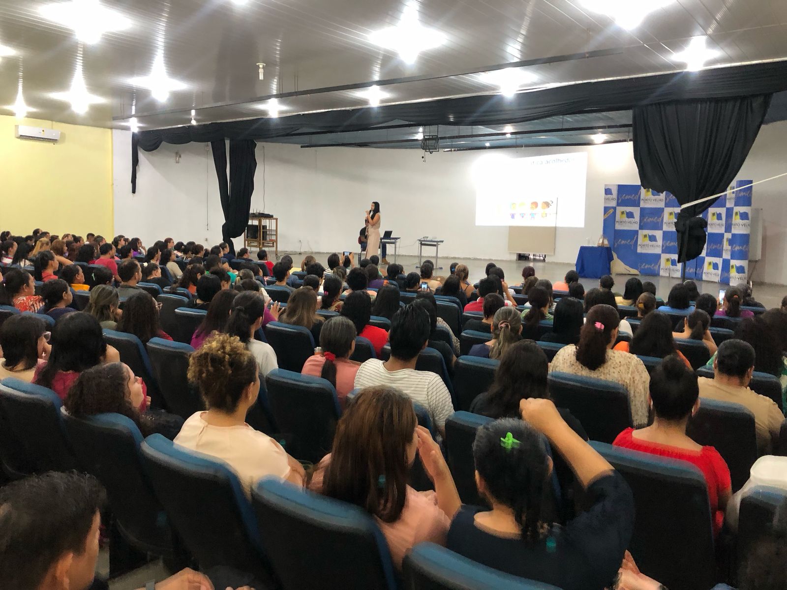 Treinamento aconteceu na Escola Estadual Major Guapindaia