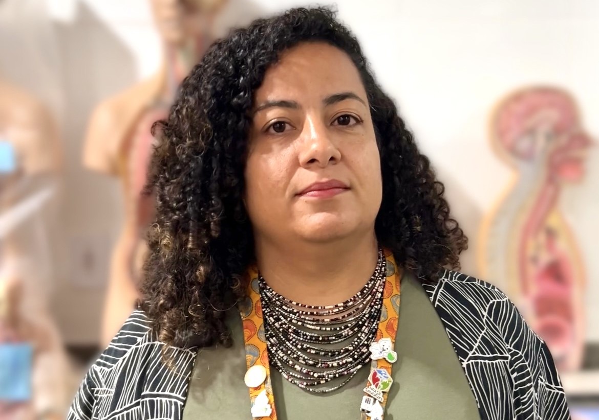 Daniele Simim, reforça a importância da adesão ao exame e destaca os avanços da nova tecnologia