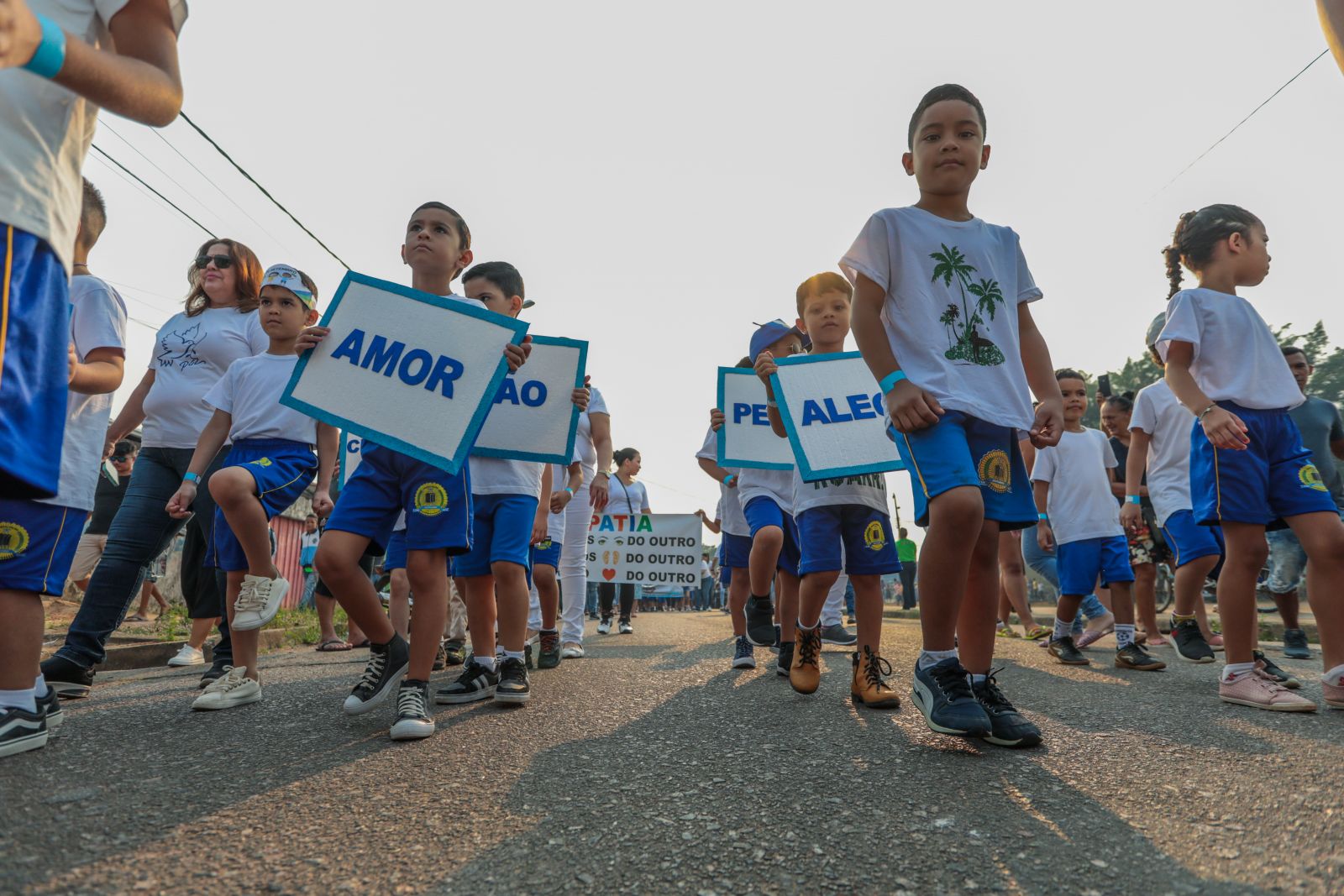 A concentração começa à 7h30, na Escola Eduardo Lima e Silva