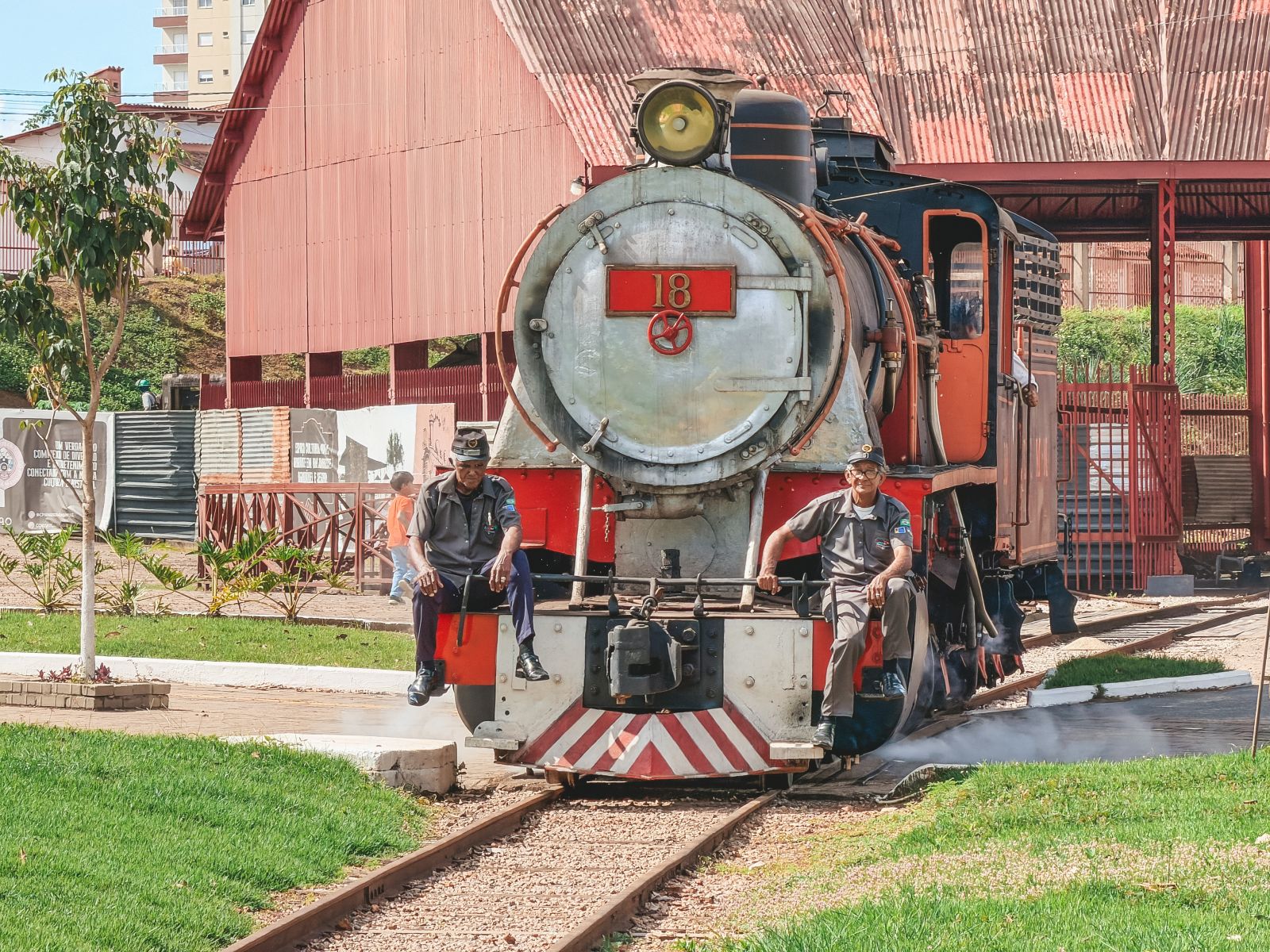 Prefeitura avança na retomada do passeio de trem da Madeira-Mamoré