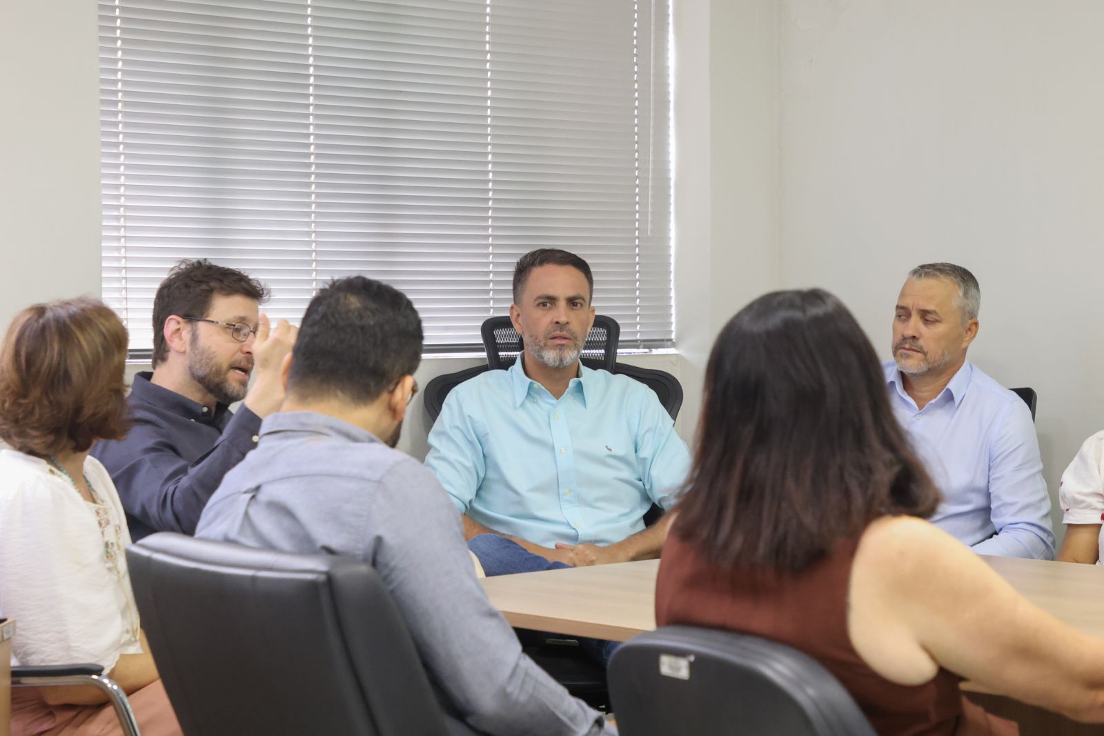 Para o prefeito Léo Moraes, o domínio da leitura e da escrita é a base sobre a qual se constroem os demais conhecimentos