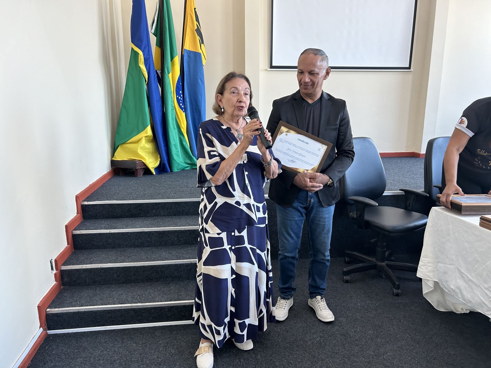 Glória Valladares Grangeiro foi uma das pessoas homenageadas