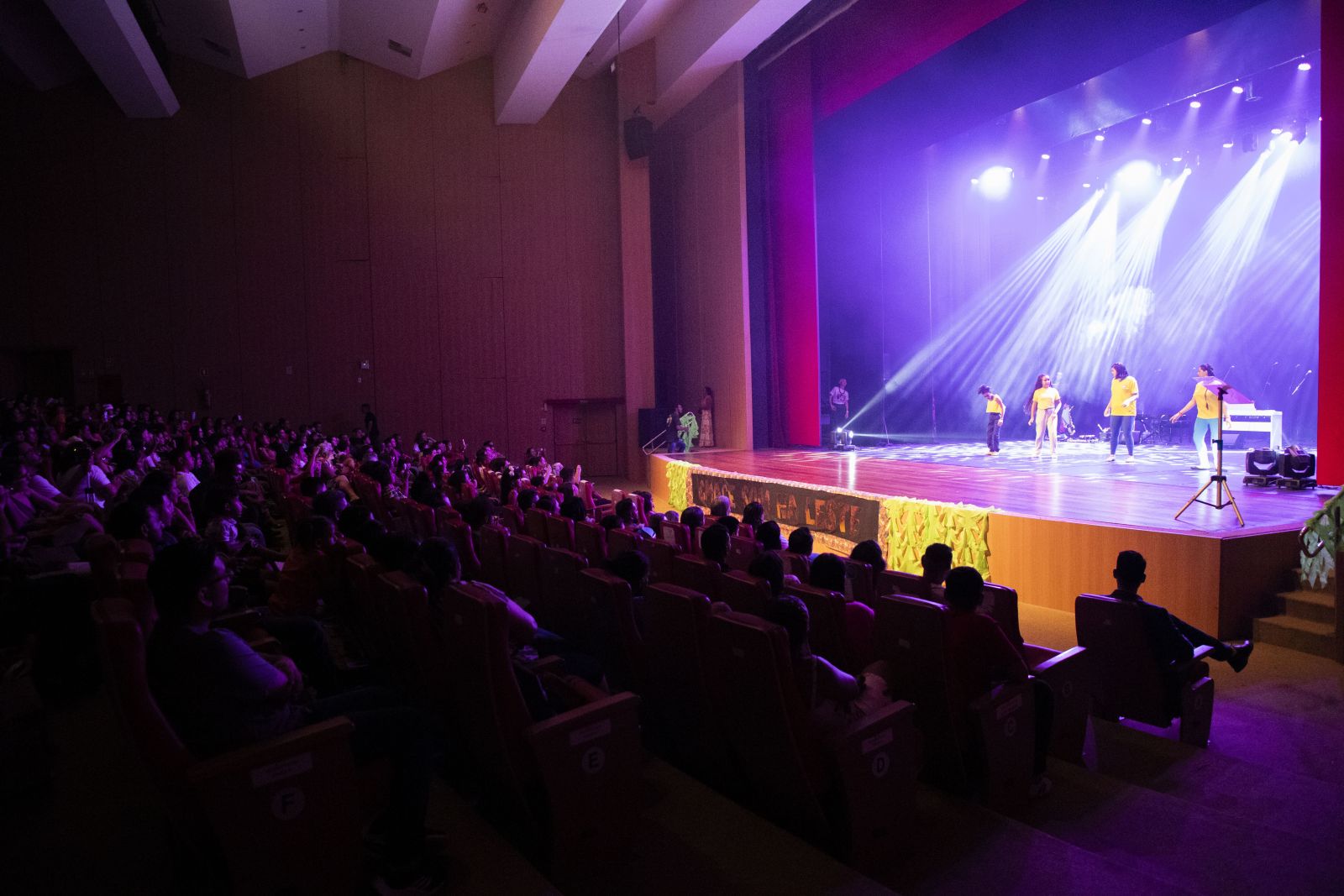 Evento segue até sexta-feira (10) no Teatro Palácio das Artes