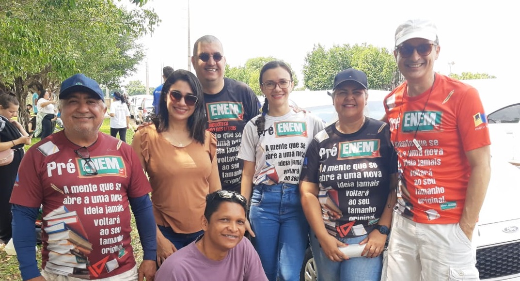 Professores estiveram presentes nos locais de prova